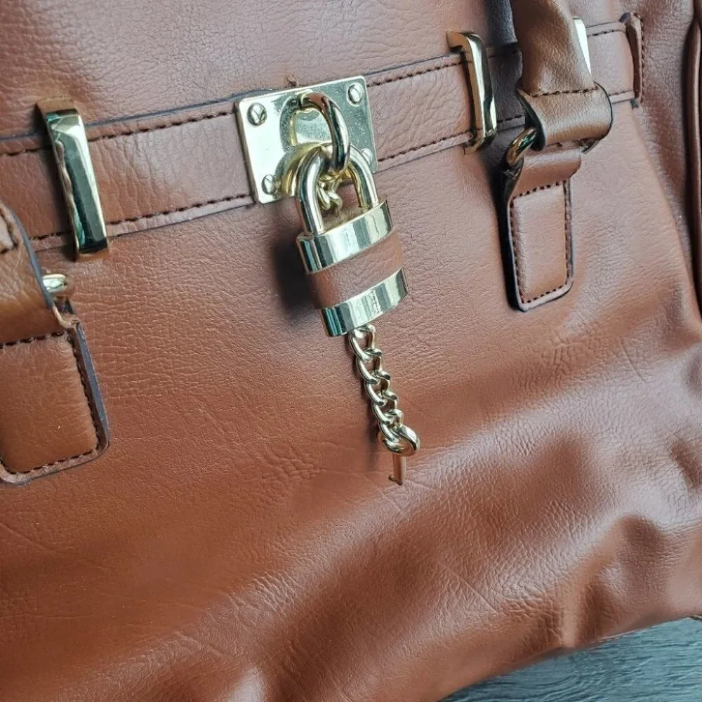 Purse - Picture 4 of 5